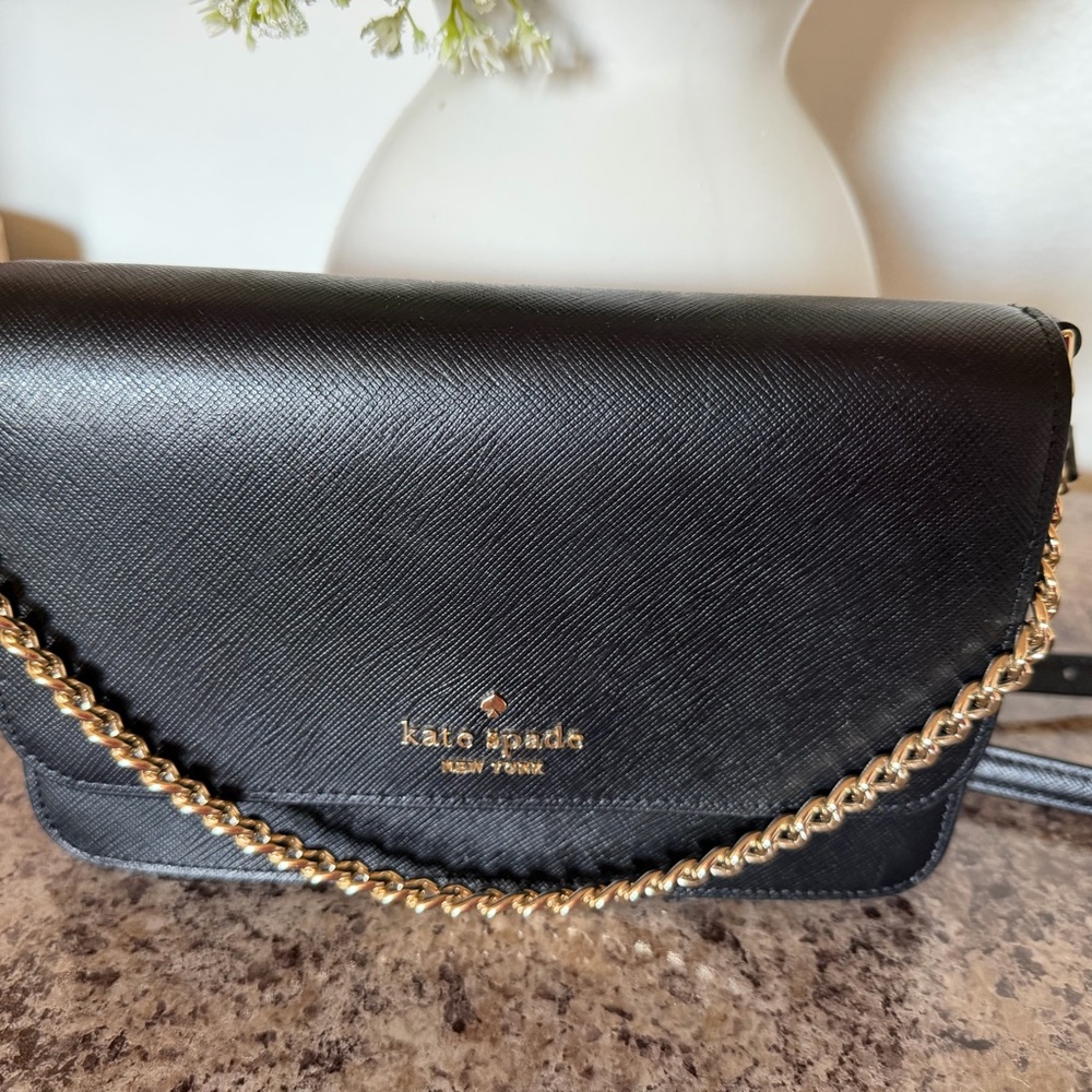 kate spade black leather crossbody with gold chain detail - Picture 7 of 9